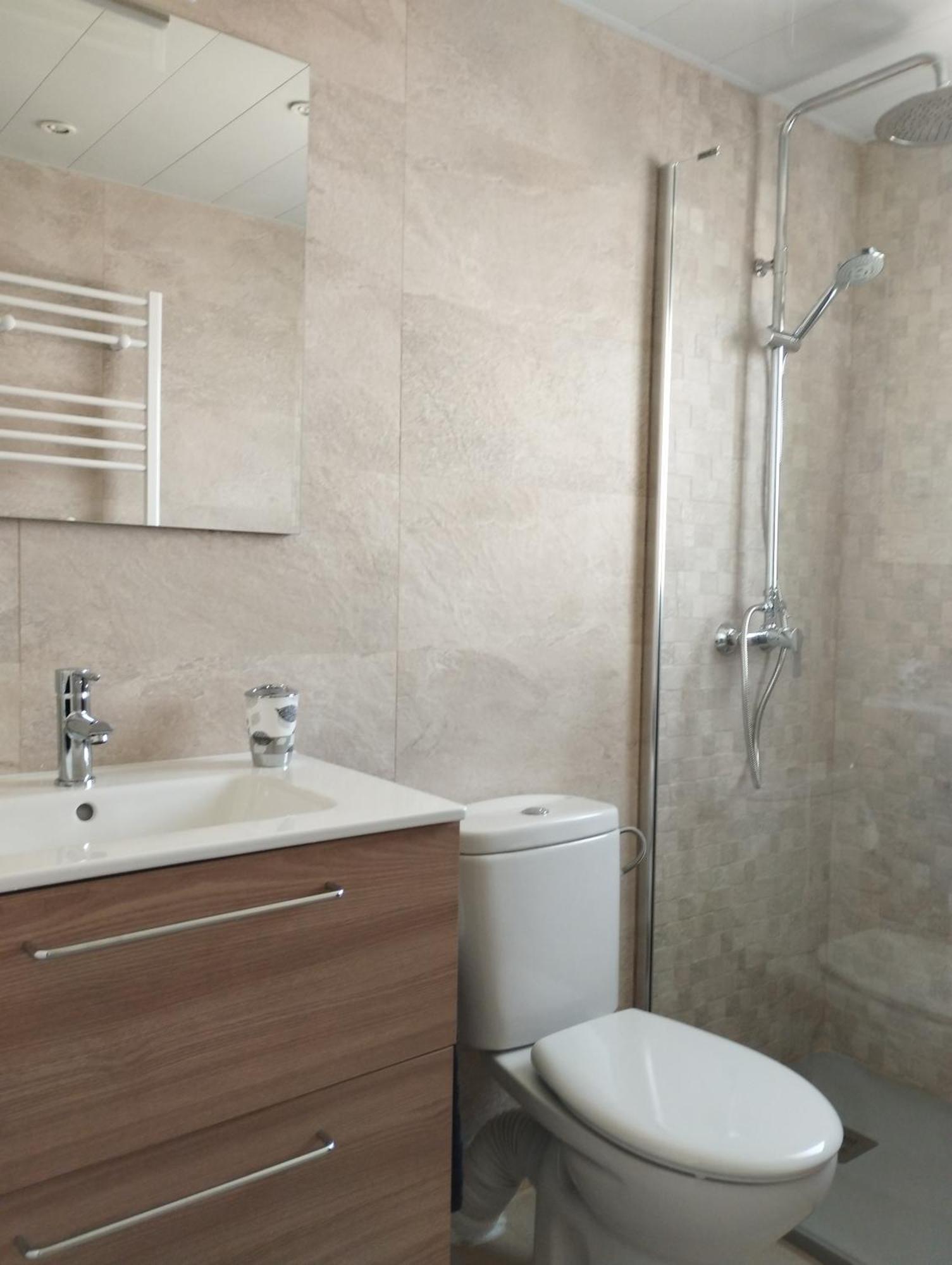 Atico Frente Al Mar Con Parking 5 Personas Apartment Calafell